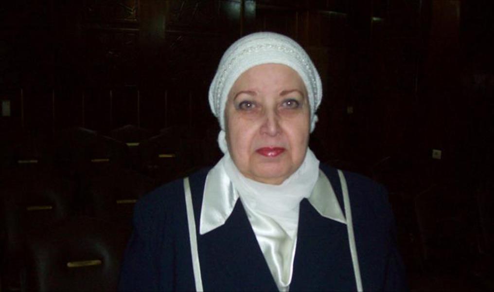 وفاء كامل: أول سيدة تحصل على عضوية مجمع اللغة العربية