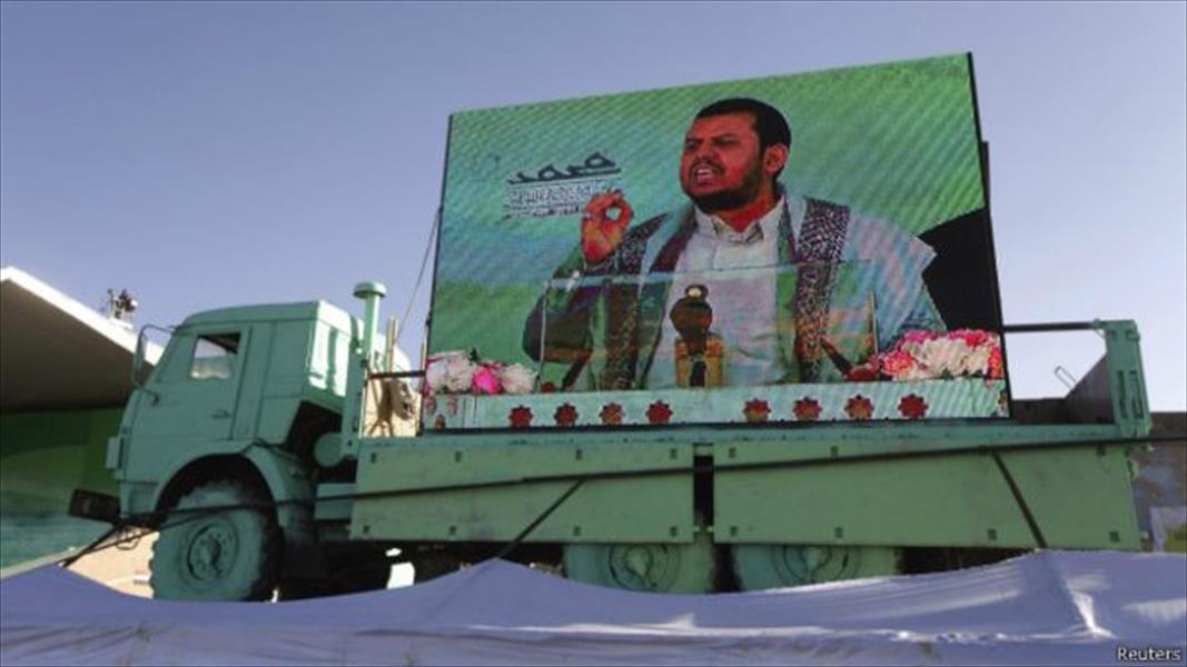 زعيم الحوثيين يجدد رفضه مشروع الأقاليم الستة