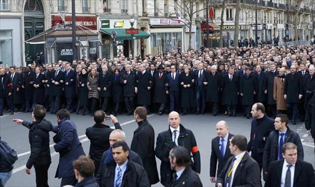 صور.. مسيرة «دوليّة» لمواجهة الإرهاب بباريس