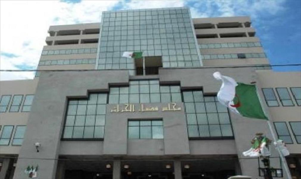 محاكمة إرهابي ليبي بتهمة استهداف دورية للأمن الجزائري