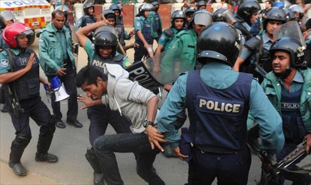 استمرار العنف في بنجلادش وارتفاع عدد القتلى إلى 27