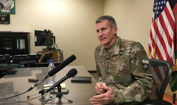 جنرال أميركي يدعو طالبان «المنهكة» للدخول في مفاوضات السلام