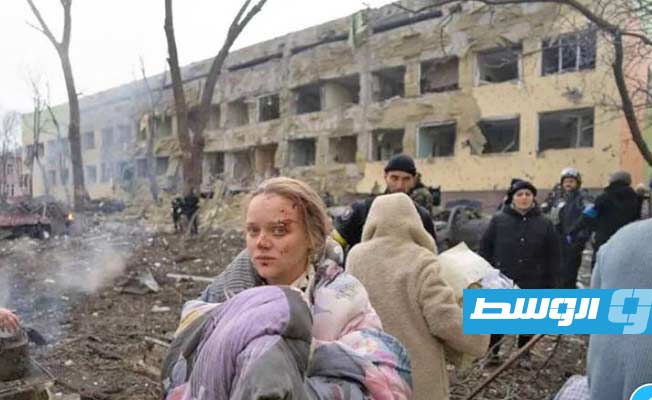 أوكرانيا: بلدية «ماريوبوبل» تخشى مقتل 300 شخص في القصف الروسي على مسرح المدينة