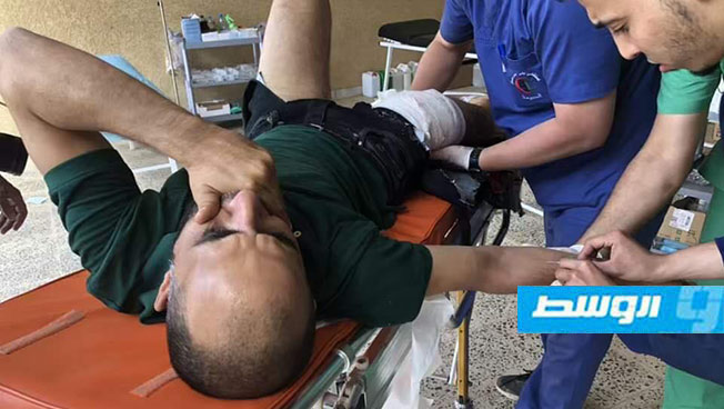 إصابة مصور «رويترز» أثناء تغطيته للاشتباكات في عين زارة جنوب طرابلس