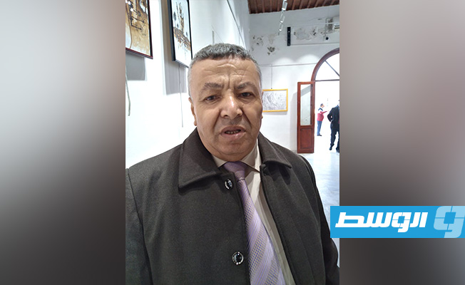 عبدالكريم الشريف، مدير مركز الفنون والتراث (بوابة الوسط)