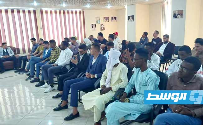 جلسة حوار في بنغازي لدعم مؤتمر المصالحة الوطنية، 2 يونيو 2022. (وزارة الشباب)