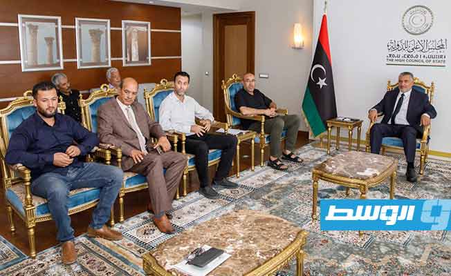 أمازيغ ليبيا يعربون لتكالة عن استيائهم من عدم تمثيلهم في لجنة «6+6»