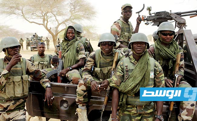الجيش النيجيري ينفي تقارير بشأن تخطيط ضباطه لانقلاب قبل الانتخابات