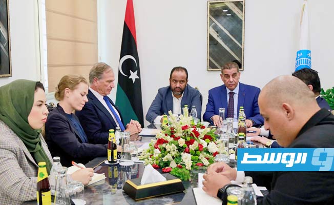 القطراني والزادمة يناقشان 5 ملفات مع السفير الهولندي لدى ليبيا