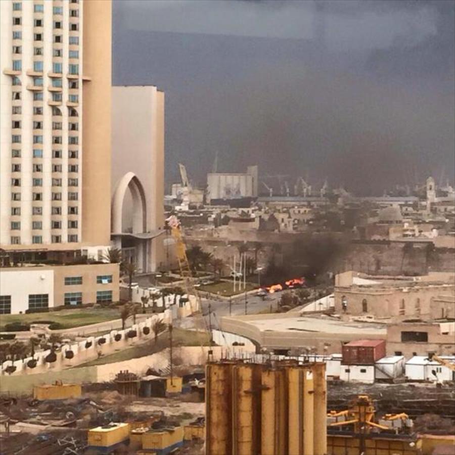 إصابة فليبينيتين ومحاصرة 3 متهمين بتفجير فندق «كورنثيا» في طرابلس