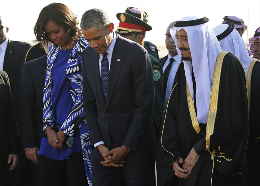 بالصور: ميشيل أوباما تتخلّى عن أناقتها في السعودية