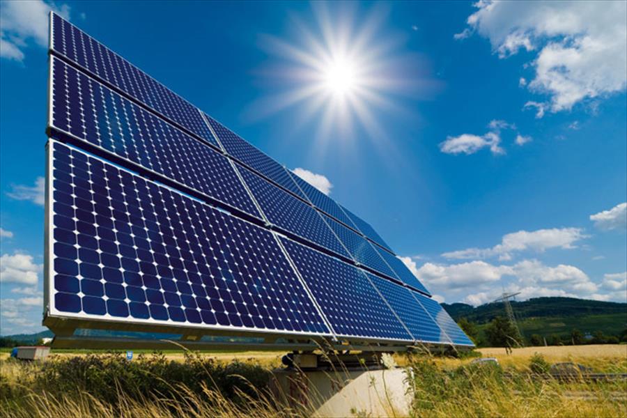 الألواح الشمسية قد تنهي أزمة الكهرباء في العالم