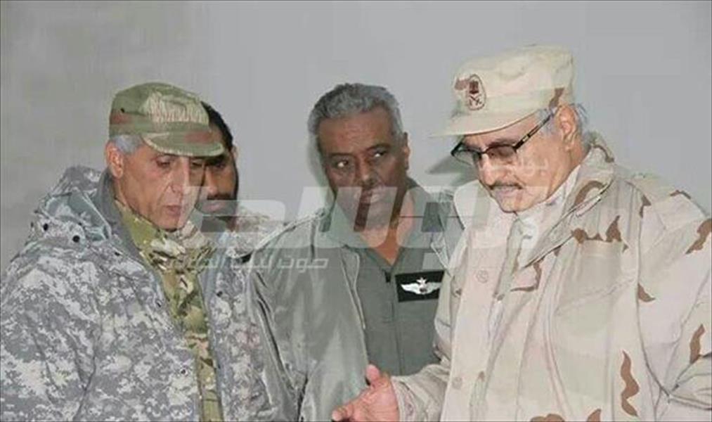 بالصور: حفتر وقيادات الجيش يضعون اللّمسات الأخيرة لحسم معركة «تحرير بنغازي»