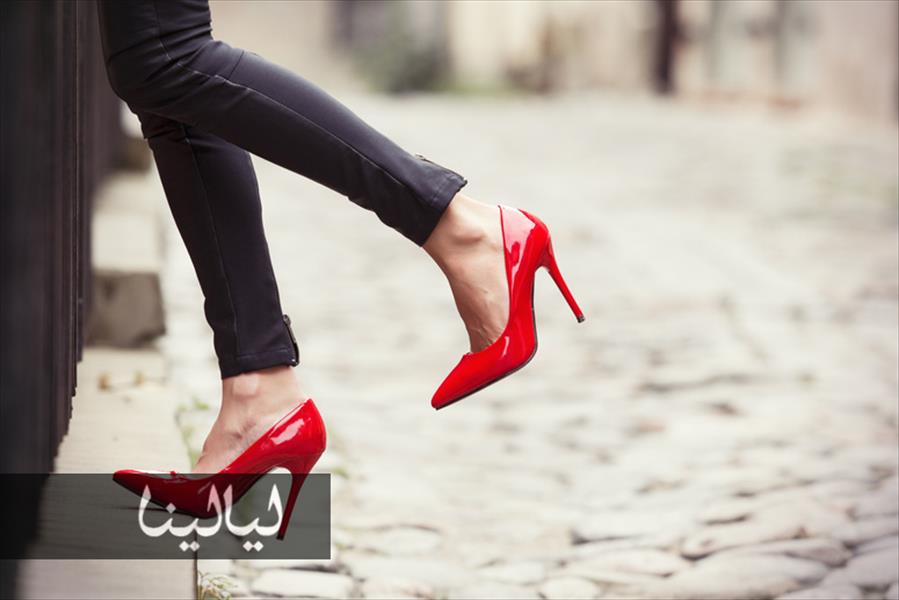 تألقي بأحذية حمراء مميزة في عيد الحب