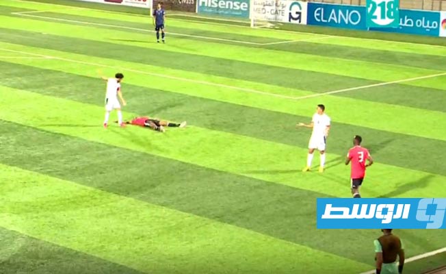 جانب من مباراة المنتخب الوطني ونظيره المصري في تصفيات كأس العالم 2022. (بث مباشر)