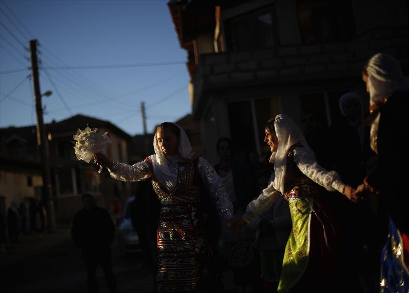 تعرف على أغرب عادات الزواج لدى مسلمي بلغاريا
