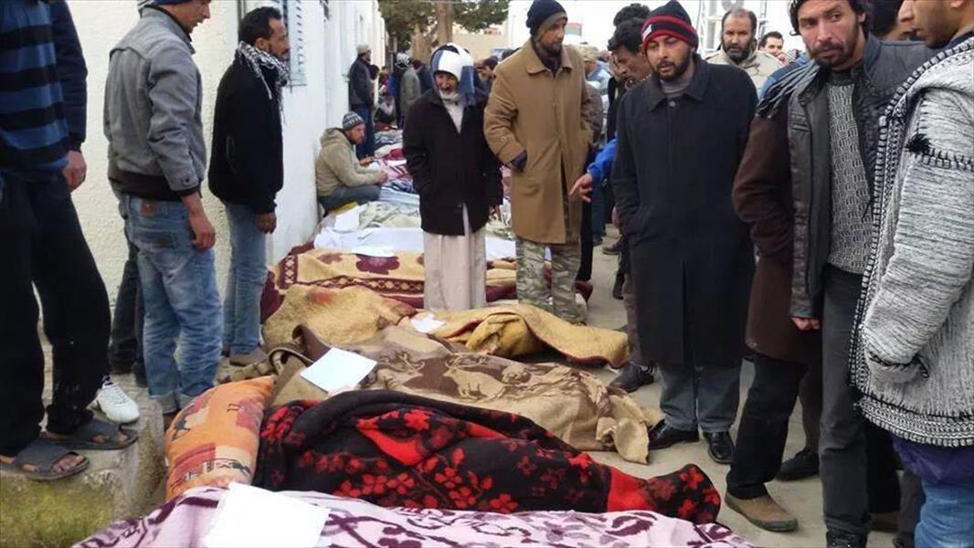 30 قتيلاً في انفجار 3 سيارات مفخخة بمدينة القبة