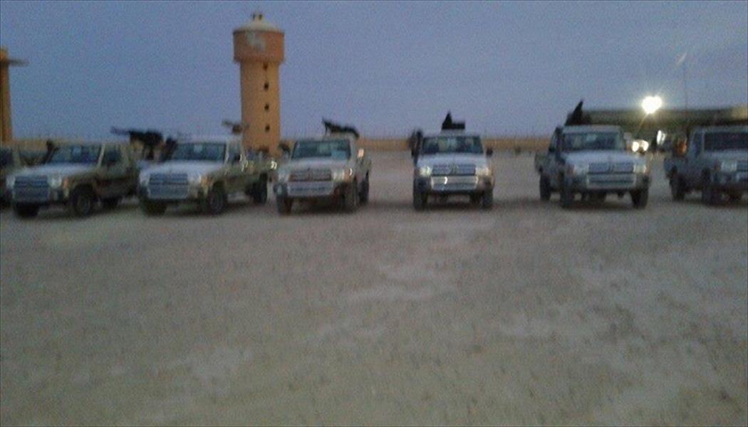 الجيش الليبي يؤكِّد سيطرته على معسكر الحنية