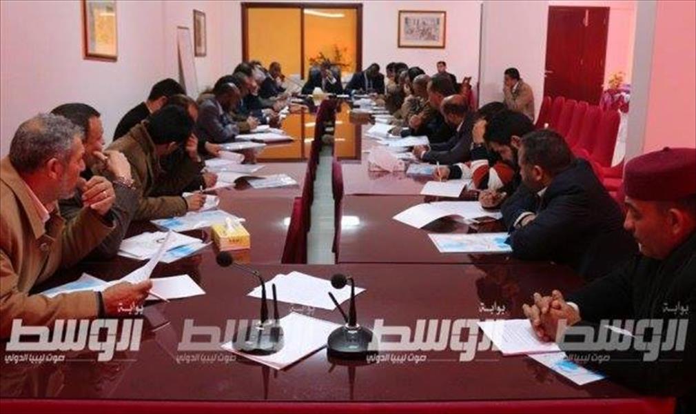 «الحكم المحلي» تعقد اجتماعًا مع «بلدي بنت بيّه» في شحات