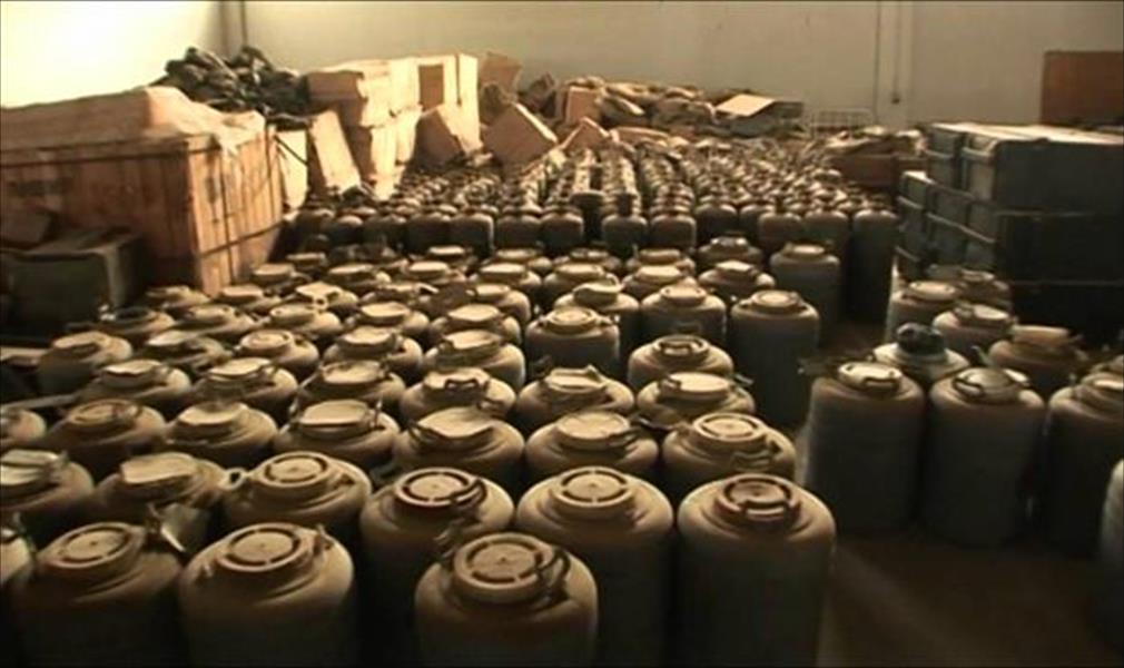 الحوثيون يستولون على 6 قنابل كيماوية من معسكر للجيش