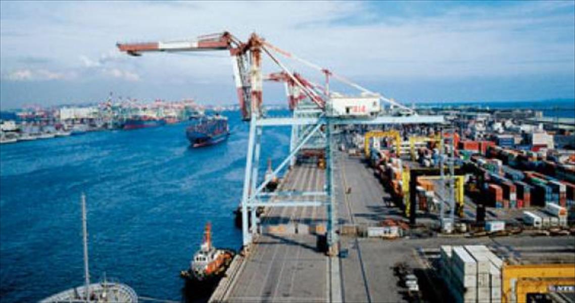 إعادة فتح ميناء سفاجا واستمرار إغلاق ميناء الغردقة