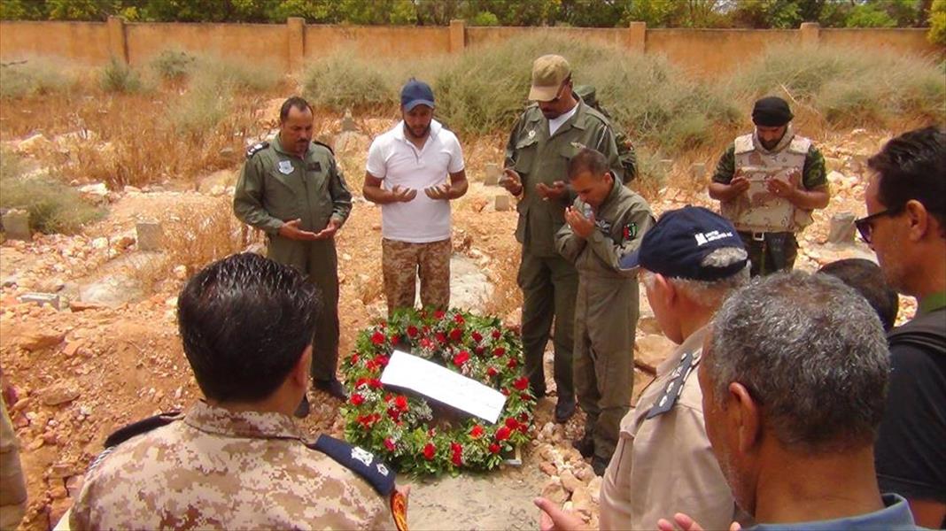 جنازات العسكريين في حالة الحرب بين الفوضى والوقار