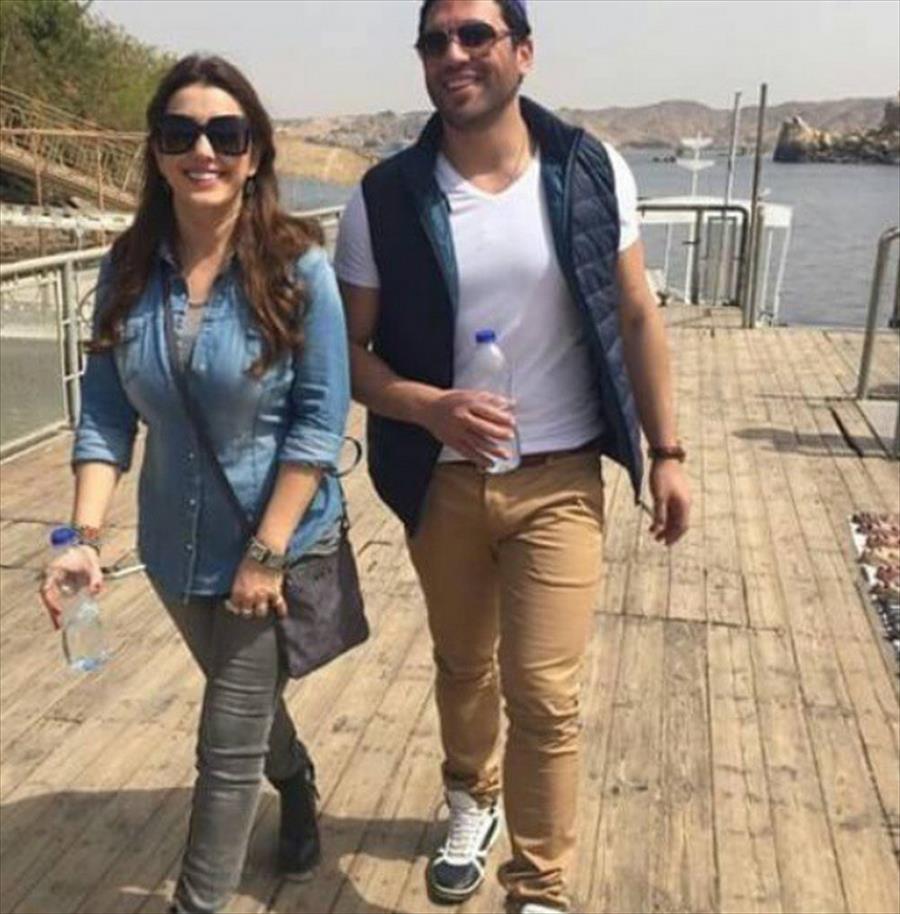 بالصور: حسن الرداد وكندة علوش في جولة بأسوان