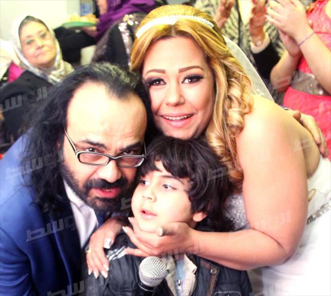 بالصور: أبو الليف يحتفل بزواجه بورد الشام