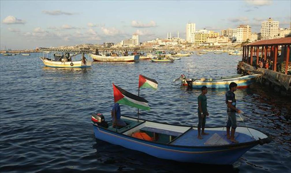 البحرية الإسرائيليّة تقتل صيادًا فلسطينيًا