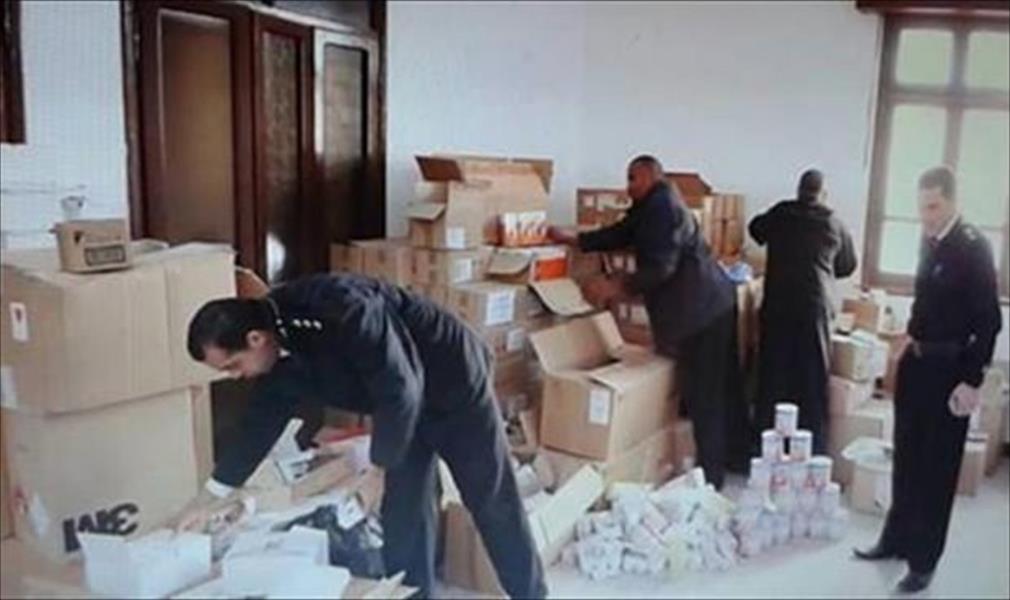 مصادرة أدوية منتهية الصلاحية بعين زارة في طرابلس