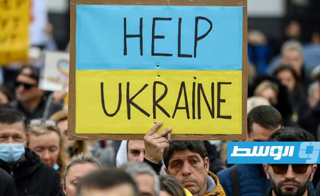 لليوم الثاني على التوالي .. الآلاف يتظاهرون في مدن أوروبية للتنديد بالغزو الروسي لأوكرانيا