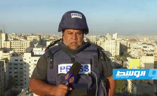بالفيديو.. إصابة مراسل الجزيرة وائل الدحدوح في قصف إسرائيلي على خان يونس