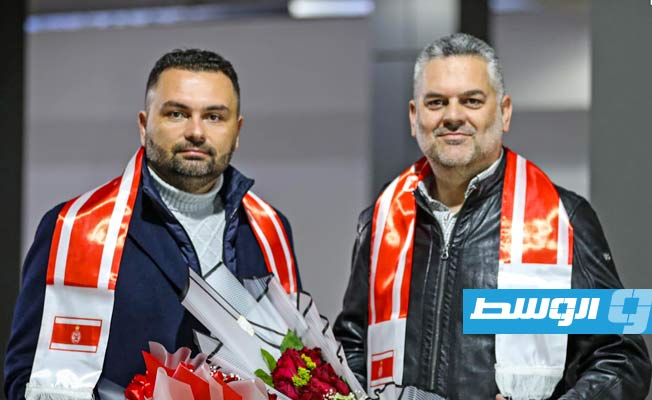 جانب من وصول المدرب الجديد لنادي الاتحاد بمطار طرابلس، 2 مارس 2023. (صفحة نادي الاتحاد بفيسبوك)
