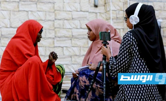 مبادرة إعلامية نسائية تسعى لإعلاء صوت المرأة بالصومال