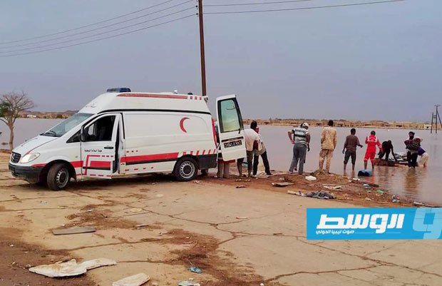 الهلال الأحمر الليبي: إيواء 600 شخص في مخيم للنازحين جراء سيول غات