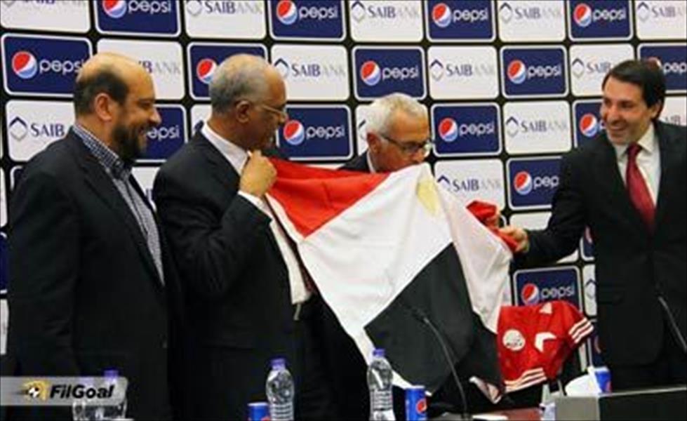 كوبر يبدأ مشواره مع المنتخب المصري بـ«الرومانسية»