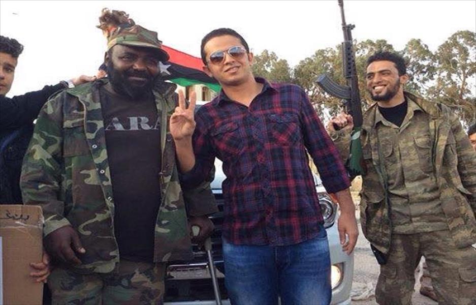 متظاهرون في بنغازي يطالبون بتنصيب حاكم عسكري للمدينة