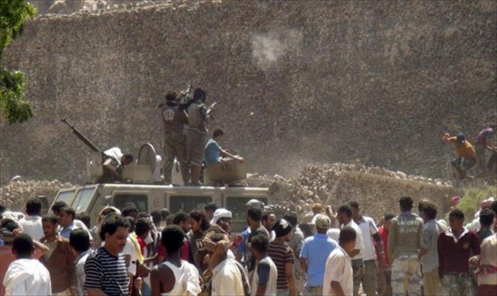 معارك في شوارع عدن وسقوط 16 قتيلاً على الأقل