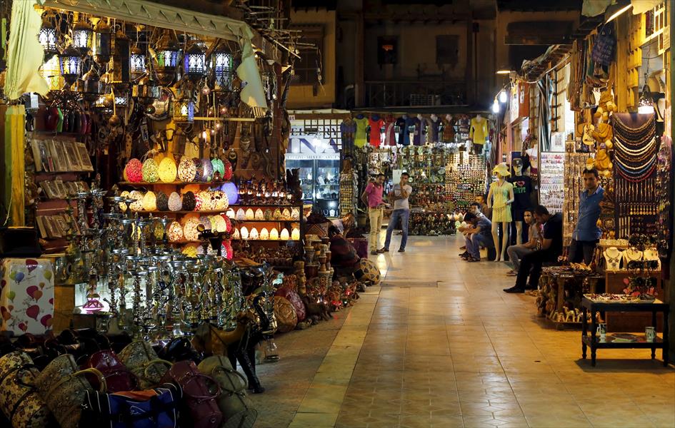 بالصور: السياسة والاقتصاد ينعشان السياحة في شرم الشيخ