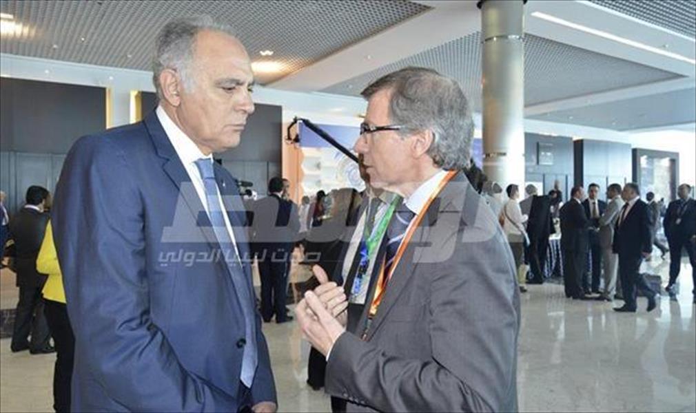 بالصور: وزير خارجية المغرب وليون يبحثان تطورات الوضع في ليبيا