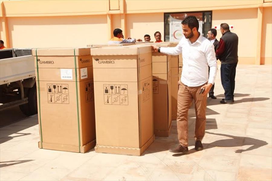 بدء تشغيل أجهزة غسيل الكلى الجديدة بمركز بنغازي الطبي
