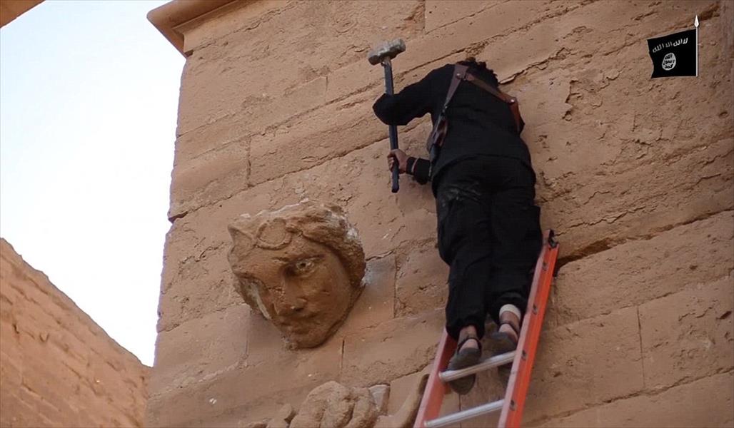 «داعش» يدمر مدينة الحضر الأثرية في العراق