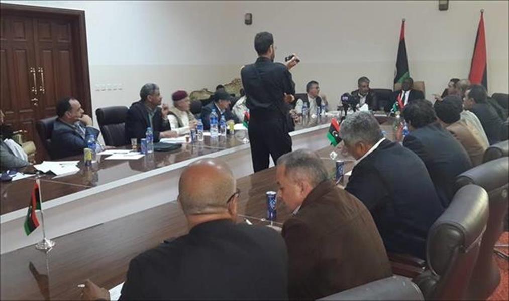 اجتماع في إمساعد لبحث إجراءات عبور الليبيين إلى مصر