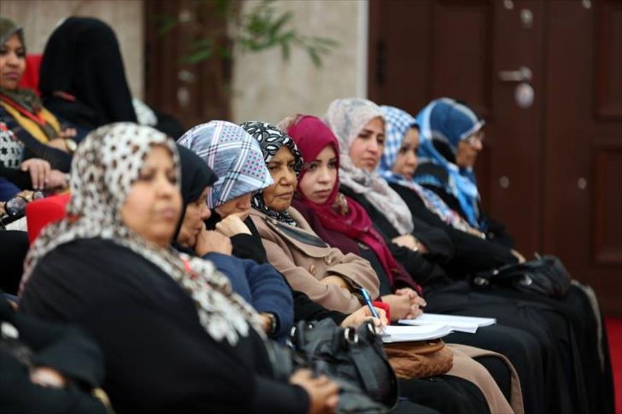 حقوقيو ونشطاء بنغازي يُطالبون «التأسيسية» بدسترة المجلس الأعلى للمرأة