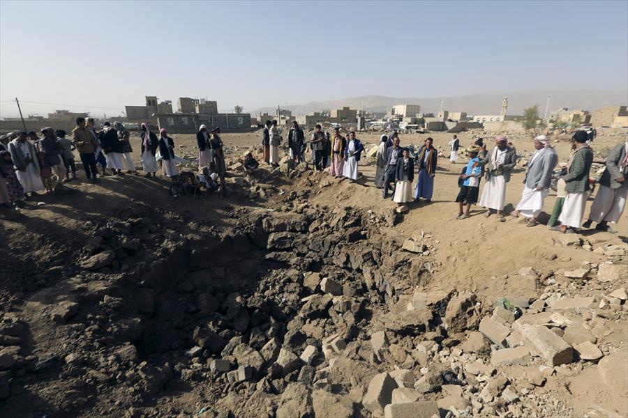 مقتل 8 مدنيين في غارات جوية باليمن