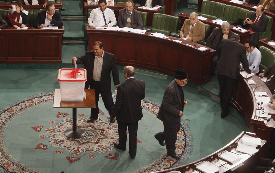 ارتفاع عدد المستقيلين من البرلمان التونسي إلى 16 نائبًا