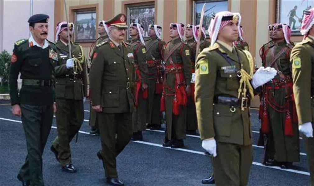 رئيس الأركان الأردني يستقبل القائد العام للجيش الفريق خليفة حفتر