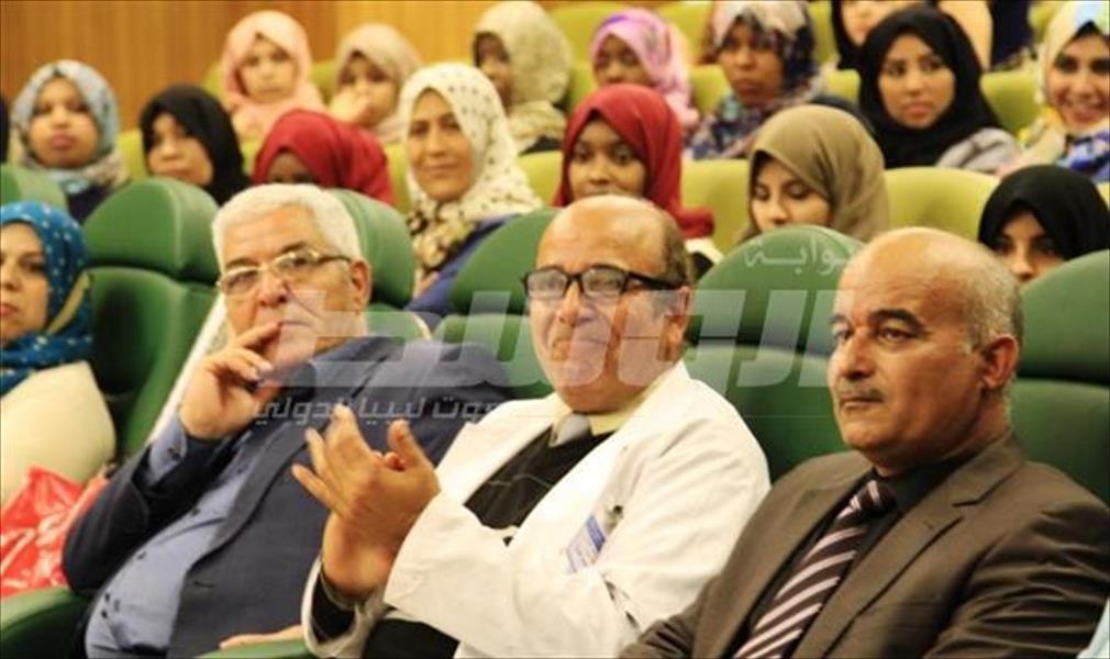 «الليبية للتنمية» تختتم دورة الإسعافات في مركز بنغازي الطبي