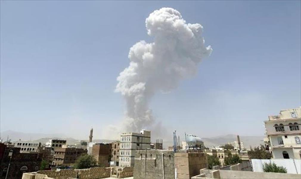 انفجارات ضخمة تهز صنعاء مع استهداف التحالف مخزنًا للذخيرة