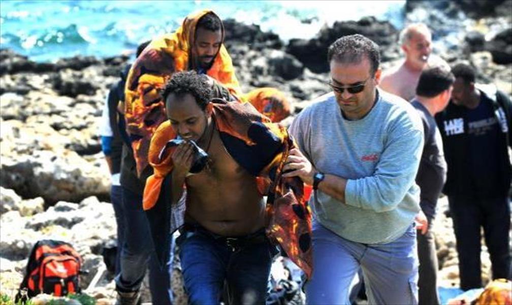 غرق 3 مهاجرين قبالة سواحل اليونان.. وإنقاذ 90 آخرين